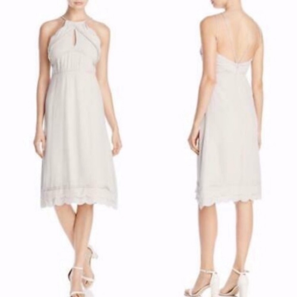 Elliatt NWT taupe elation ruffled midi dress L